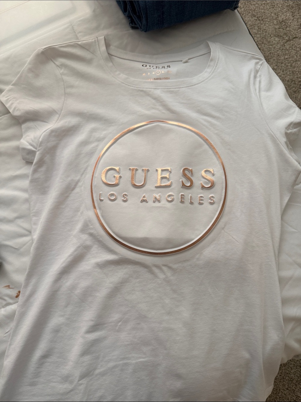 GUESS White Tee with Rose Gold Circle Logo